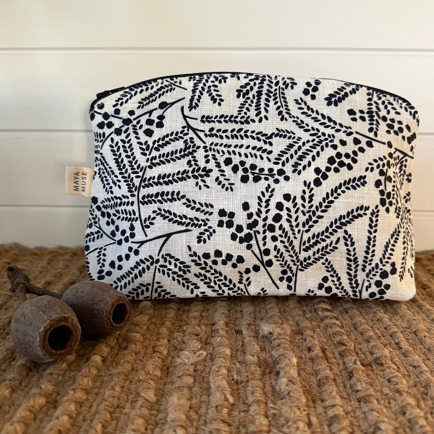 botanical linen pouch : mimosa navy/white
