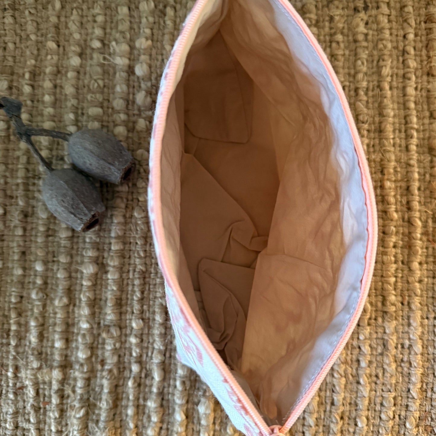 botanical linen pouch : wildflower pink/white